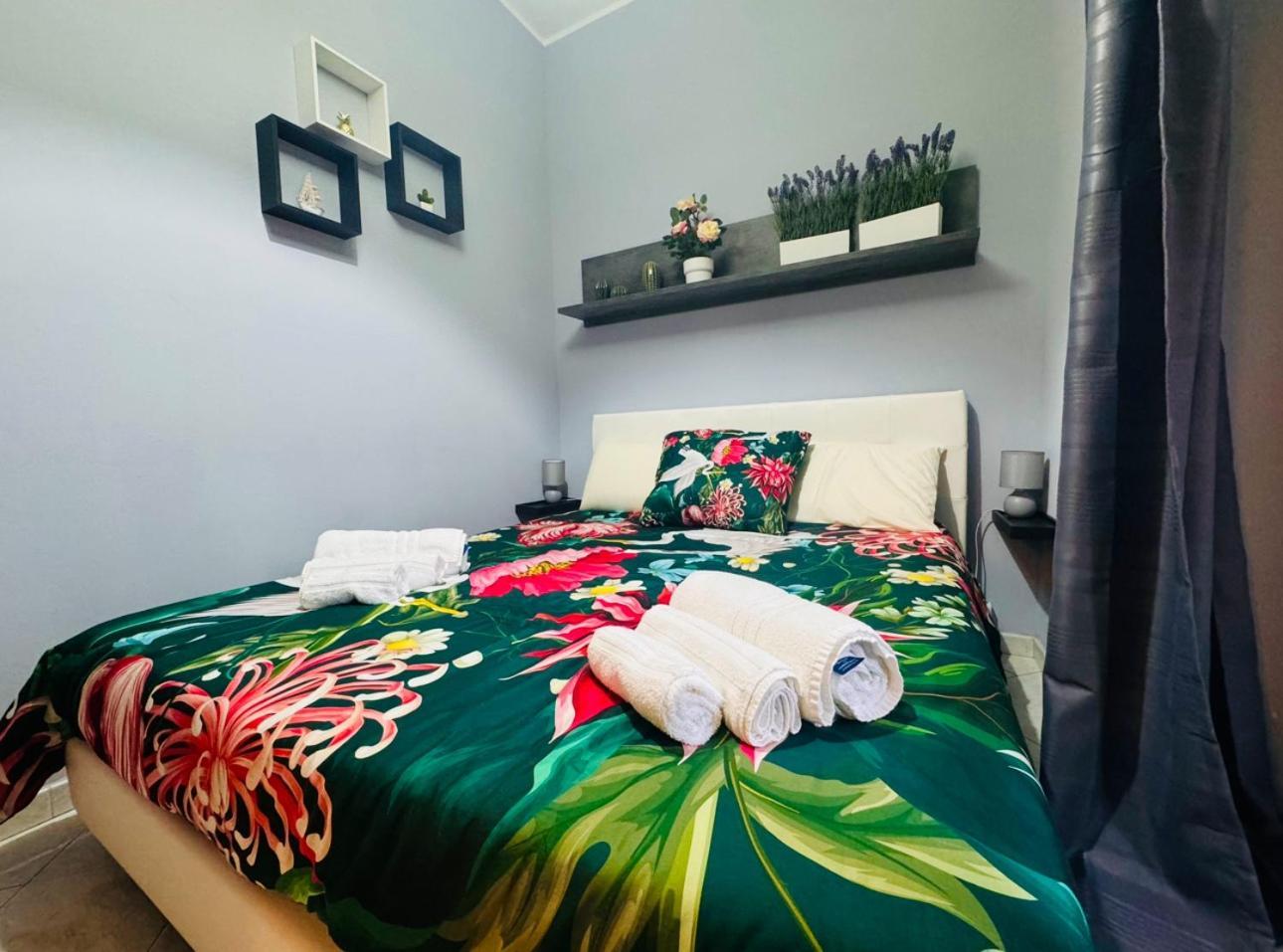 Caronda Etnea House Apartment Catania Bagian luar foto
