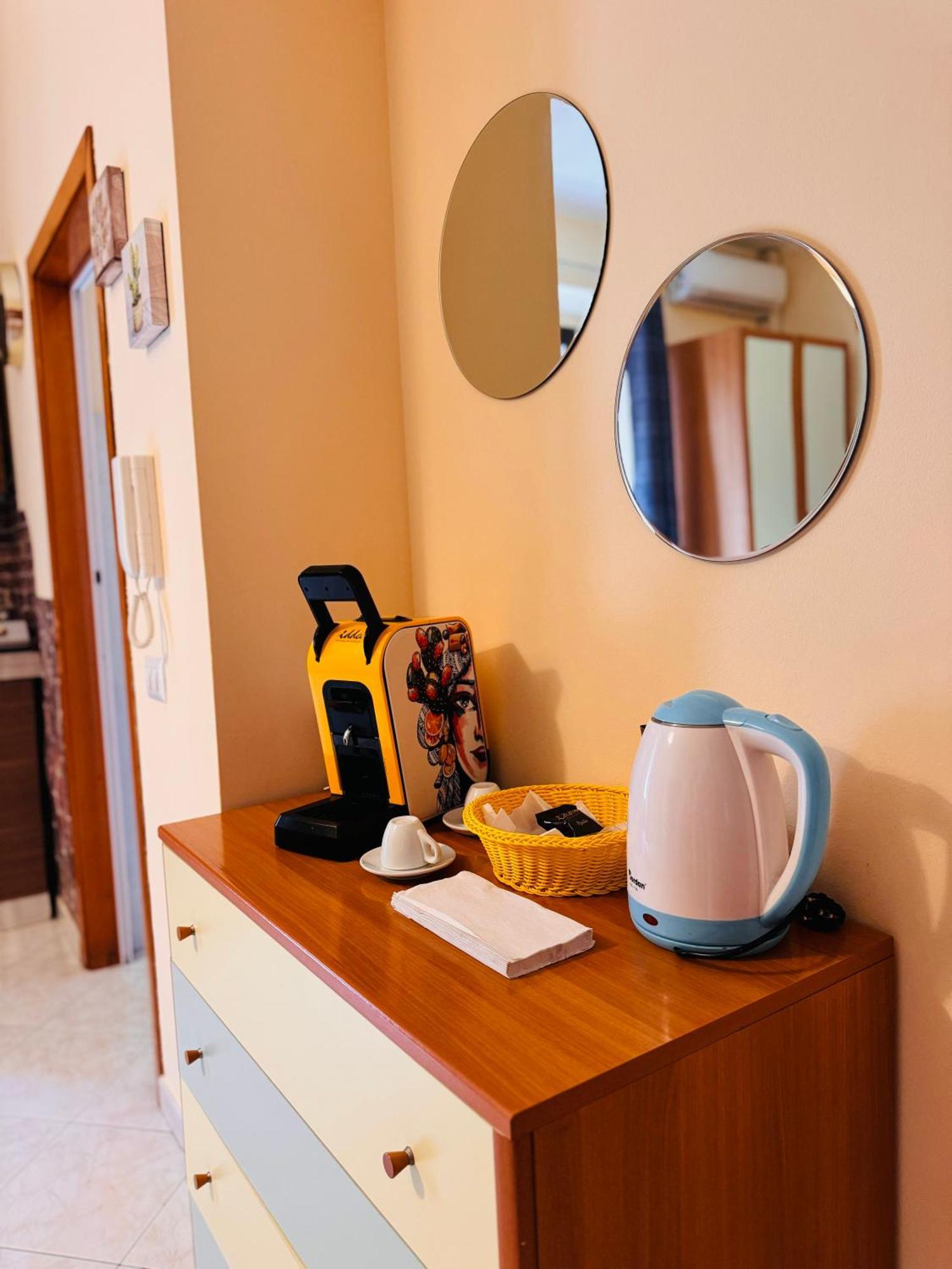 Caronda Etnea House Apartment Catania Bagian luar foto
